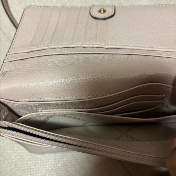 Michael Kors Jet Set Charm Small Phone Crossbody - Picture 5 of 5